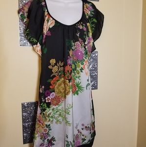 Arden B Floral Patterned Dress With Ruffle Size XS